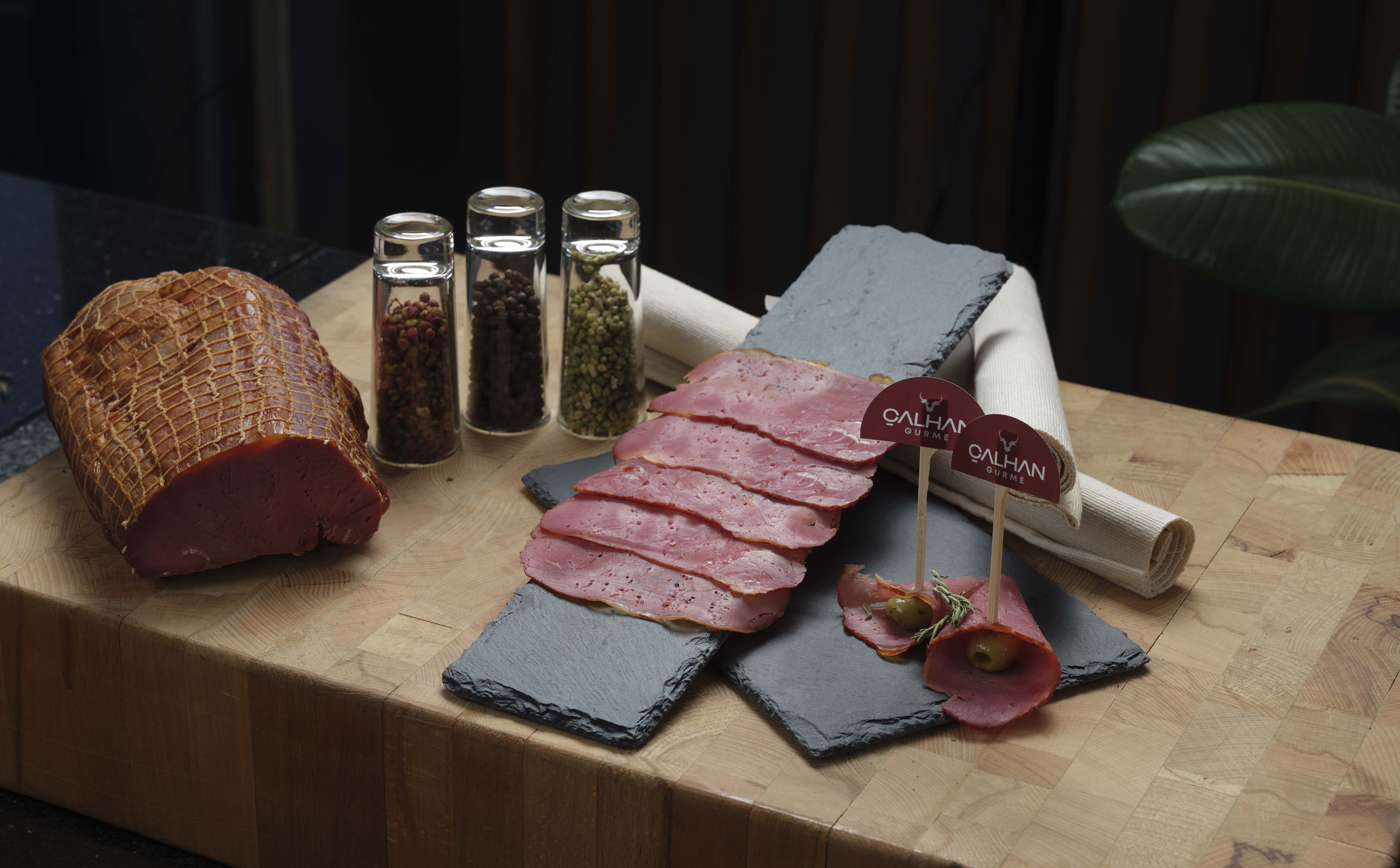 Çalhan Gurme Füme Et