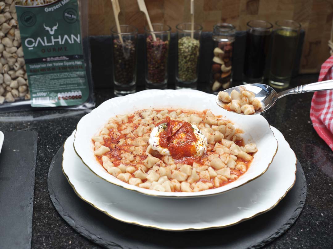 Çalhan Gurme – El Dolumu Mantı 500gr